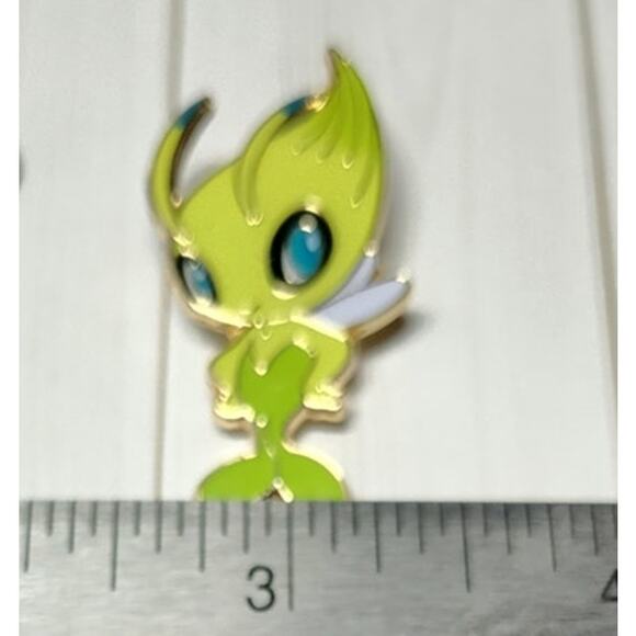 Celebi Official Pokemon Pin Badge for a Hat, Lapel, Jacket or Backpack - Picture 3 of 3